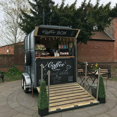 Coffee Food Truck, Mobile Coffee Shop, Coffee Trailer, Coffee Van, Travel Bar, Food Truck Business, Food Cart Design, Horse Box, Coffee Box