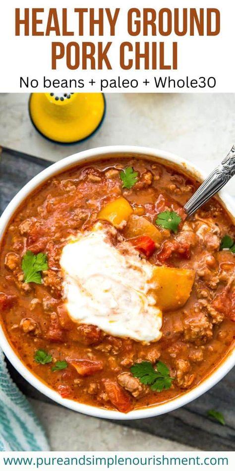 This is the best healthy chili with ground pork recipe. It's easy to make and this family friendly meal is perfect for meal prep. This chili is packed with vegetables, made with no beans, and is paleo, keto and Whole30. Paleo Ground Pork Recipes, Ground Pork Chili Recipe, Pork Sausage Recipes Dinner, Ground Pork Chili, Ground Pork Recipe, Pork Chili Recipe, Pork Sausage Recipes, Avocado Recipes Healthy, Pork Casserole