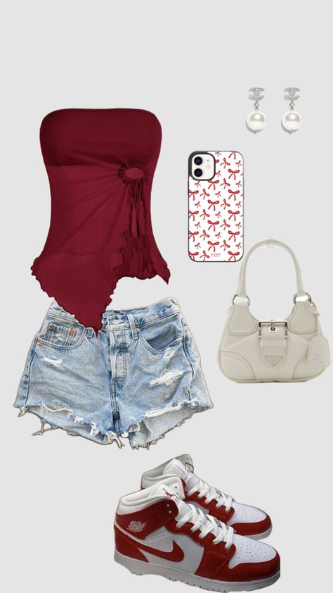 Outer Banks Aesthetic Outfits, Outfit Outer, Outer Banks Outfits, Outfit Inspo Casual, Pinterest Outfits, Simple Trendy Outfits, Cute Everyday Outfits, Red Outfit, Cute Simple Outfits