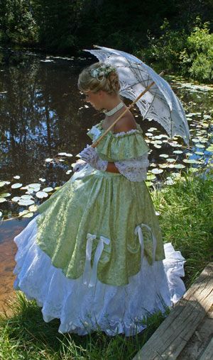 Southern Belle House Of Shadows, Southern Belle Aesthetic, Belle Outfit, Southern Belle Dress, Belle Dresses, Belle Costume, Southern Sayings, Historic Clothing, The Old West