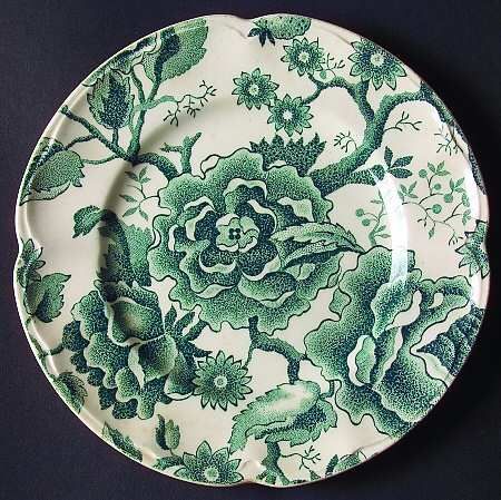 Johnson Brothers English Chippendale Green Bread & Butter Plate English China Patterns, Blue China Patterns, Green Bread, Green Transferware, Johnson Brothers China, Floral China, Green China, Pretty Dishes, Green Plates