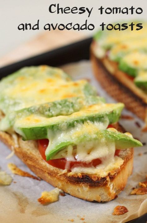 Toasted Sandwiches, Avocado Toasts, Quick Lunch Recipes, Avocado Toast Recipe, Bacon Tomato, Toasted Bread, Avocado Recipes, Toast Recipes, Clean Eating Snacks