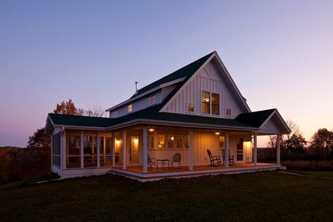 Unique Farmhouse for Mid-Size Family w/ Porch (HQ Plans & Pictures) | Metal Building Homes 40 X 40 House Plans, Dream Porch, Farm Style House, Metal Roofs, Porch Plans, Unique Farmhouse, Farmhouse Porch, Small Farmhouse, House With Porch