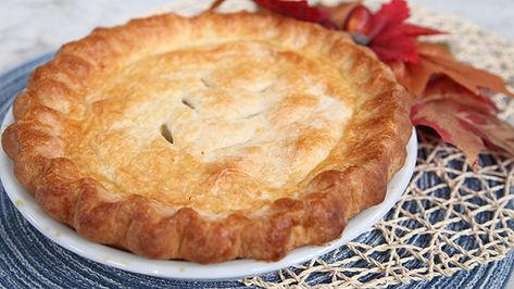 Warm and soft clam pie from Acadian cuisine Clam Pie Recipe, Perfect Apple Pie, Tofu Curry, Roast Pumpkin, Green Bean Casserole, Inspired Recipes, Pot Pie, Pie Recipe, Thanksgiving Dinner