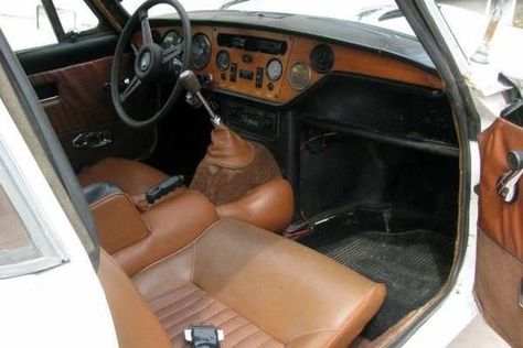 triumph-gt6-interior Triumph Gt6, Triumph Cars, Triumph Spitfire, British Sports, Dirt Cheap, British Sports Cars, Sports Cars, Jaguar, First Time