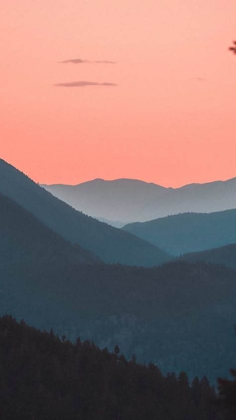 Mountains, horizon, forest, sunset, dusk, 720x1280 wallpaper Iphone Wallpaper Mountains, Wallpaper Travel, Forest Sunset, Mountain Wallpaper, Travel Wallpaper, Photo Insta, Samsung Wallpaper, Homescreen Wallpaper, Iphone Photography