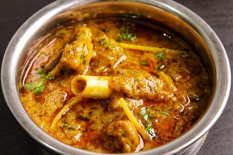 Karahi Mutton | Karahi Gosht | Mutton Karahi Restaurant Style Mutton Chatkara, Mutton Karahi, Mutton Shorba, Mutton Karahi Pakistani, Indian Mutton Curry Recipes, Best Mutton Curry Recipe, Spanish Chicken And Chorizo, Malai Chicken, Gosht Recipe