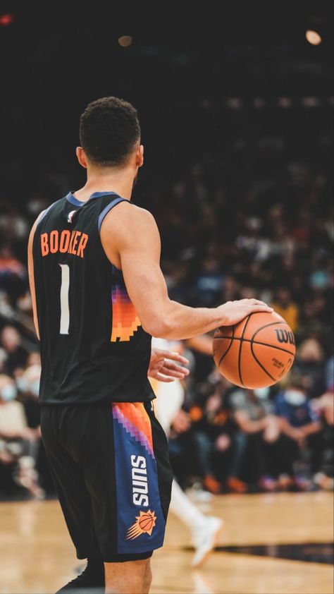 Devin Booker Wallpaper, Booker Nba, All Nba Players, Phoenix Suns Basketball, Nba Artwork, Suns Basketball, Nba Video, Kobe Bryant Pictures, Nba Fashion