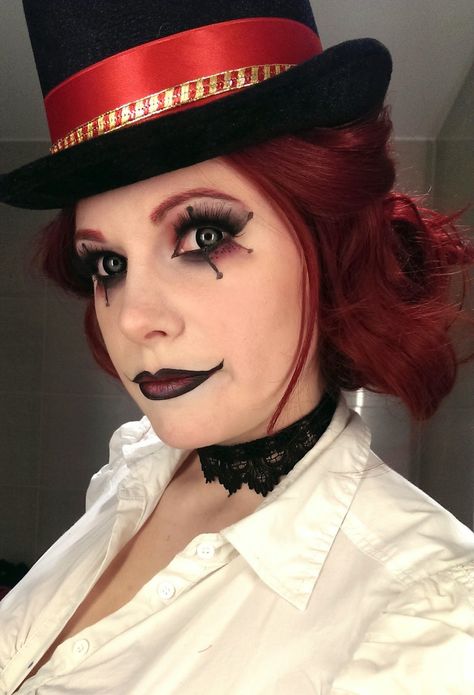 Chrix Design: Ringmaster Ring Master Makeup Circus, Circus Master Makeup, Spooky Ringmaster, Ring Leader Costume Womens, Ring Master Costume Womens, Ring Leader Makeup, Ring Master Makeup, Ringmaster Makeup, Ring Leader Costume