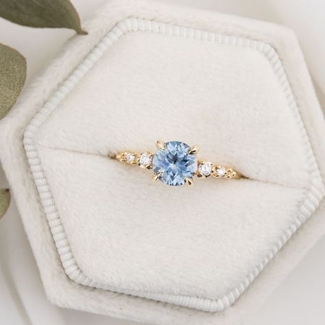 Envero Jewelry New York on Instagram: "Behold this extraordinary one-of-a-kind Montana Sapphire ring that captures the essence of the sky! With its mesmerizing 1.07ct vibrant light blue sapphire and exquisite side accents of natural diamonds, this exceptional piece radiates individuality. 
.
.
.
.
.
#bluesapphire #skybluesapphire #bohobridal #ringinspo #gemstonering #bohowedding #madeinamerica #montanasapphire #handmadering #handmadeengagement #sapphireengagementring #engagementringgoals #oneofakindring #uniqueengagementring #alternativebride #modernbride #etsy #ringsofinstagram #ringsofinstagram #ジュエリー　#リング　#サファイア #サファイ" Light Blue Sapphire, Montana Sapphire Ring, Alternative Bride, Montana Sapphire, Boho Bridal, Blue Sapphire Rings, Modern Bride, Engagement Rings Sapphire, Unique Engagement Rings