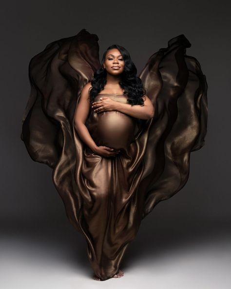 We Can Bearly Wait Maternity Shoot, Maternity Pictures Black Women, Goddess Maternity Shoot Black Women, Pregnancy Photoshoot Black Women, Brown Maternity Shoot, Maternity Photography Black Women, Pregnant Photoshoot Black Women, Maternity Pictures Black People, Pregnancy Photoshoot Outfits