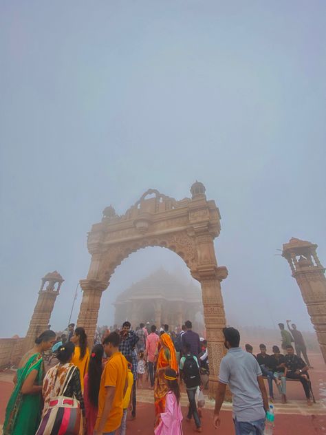 In the middle of clouds pavadhad hill maataji temple Pavagadh Temple New Photo, Pavagadh Temple, Hospital Admit, Devi Images, Devi Images Hd, Hospital Admit Hand Pics, Random Clicks, Portrait Photo Editing, Blue Background Images