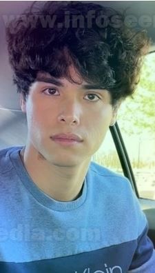 Know Alan Stokes bio, career, debut, girlfriend, age, height, awards, favorite things, body measurements, dating history, net worth, car collection, address, date of birth, school, residence, religion, father, mother, siblings, and much more. Bio/Wiki Full Name Alan Stokes … Alan Stokes, Famous Twins, Smash Book, Car Collection, Net Worth, Body Measurements, Favorite Celebrities, Favorite Things, Twins