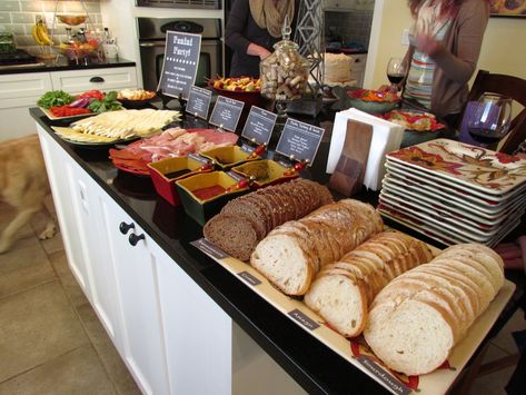 Make Your Own Panini Bar, Panini Party Ideas, Panini Bar Party, Sandwich Station Ideas, Panini Bar Ideas, Panini Station, Soup And Sandwich Party Ideas, Sandwich Bar Buffet, Soup And Sandwich Bar