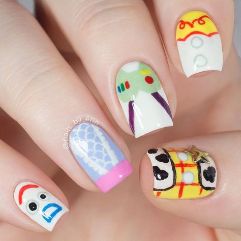 Nail art inspired by Disney Pixar's Toy Story 4! Forky, Bo Peep, Buzz Lightyear, Jessie, and Woody Toy Story Nails, Alice In Wonderland Nails, Disney Nail Art, Disneyland Nails, Disney Nail Designs, Disney Inspired Nails, Disney Acrylic Nails, Disney Nail, Space Nails