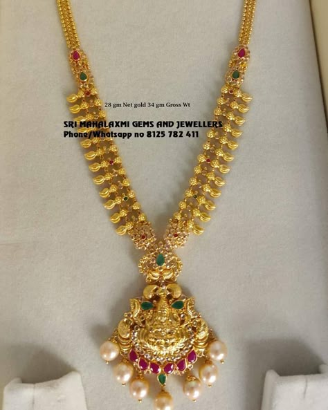 SRI MAHALAXMI GEMS & JEWELLERS on Instagram: “Best necklace designs, visit us for full range at most competitive prices” Short Chains Gold For Women, Short Haram Designs Gold, Short Necklace Gold Indian, Matilu Designs Gold, Short Necklace Designs Gold, Pretty Gold Necklaces, Best Necklace, Haram Designs, Long Haram