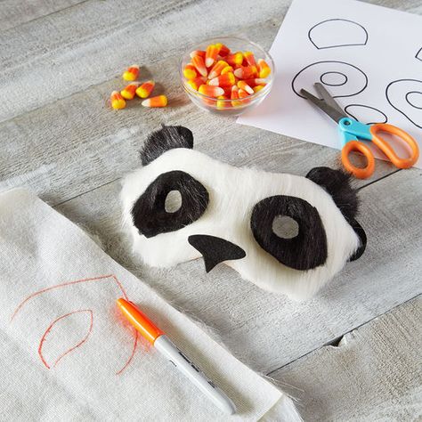 ArtMinds® Fashion Mini Glue Gun Panda Costume Diy, Holloween Costumes For Kids, Diy Panda, Panda Costume, Panda Mask, Panda Costumes, Craft Fur, Halloween Crafts For Toddlers, Play Pretend