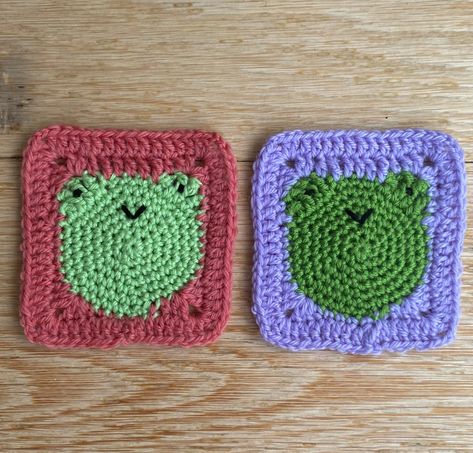 Frog Granny Square, Triple Crochet, Yarn Crafts Crochet, Motifs Granny Square, Easy Granny Square, Granny Square Projects, Granny Square Pattern, Raglan Sweater, Crochet Simple