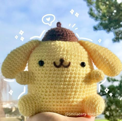 Aesthetic Crochet Amigurumi, Pompom Crochet, Hello Kitty Crochet, Charmmy Kitty, Easy Crochet Animals, Crochet Plushies, Kawaii Crochet, Crochet Design Pattern, Fun Crochet