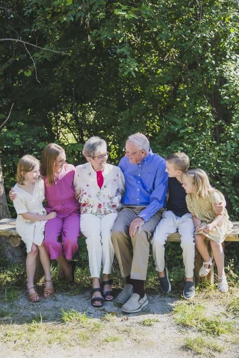 Do you think Lorraine and Andy could have imagined the family 50 years later? Probably only in their wildest dreams. Look at this... • #ridiculouslyhappyppl #familyfirst #family • Blue Mountain • Collingwood • Owen Sound • Meaford • Midland • Barrie • big family photography • grandparents and grandchildren Family Photo With Grandparents, Big Family Photography, Grandparents Photoshoot, Grandchildren Pictures, Large Family Photography, Extended Family Photos, Happy Parents, Family Show, Parents Baby