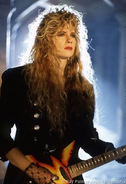 Hevi Metal, Jan Kuehnemund, Janet Gardner, Guitar Woman, Drawing Down The Moon, 80s Hair Bands, Cold As Ice, Marc Bolan, 80s Hair