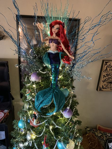 My custom tree topper for my little mermaid Christmas tree #littlemermaidtree #littlemermaidchristmastree #arieltreetopper Little Mermaid Christmas Tree, Disney Tree Topper, Little Mermaid Christmas, Mermaid Christmas Tree, Christmas Tree Inspo, Disney Christmas Tree, Cartoon Christmas Tree, Disney 2024, Mermaid Christmas