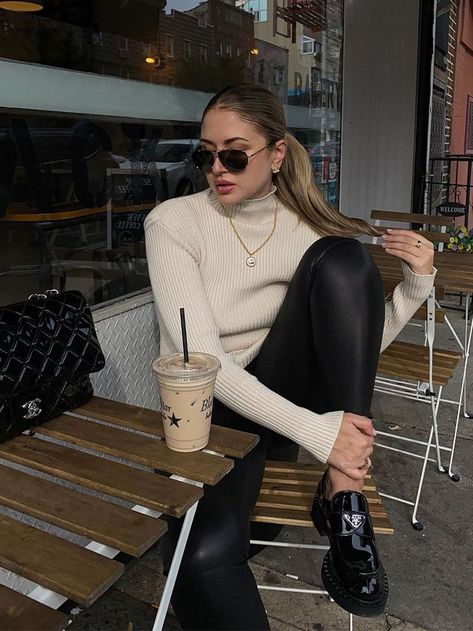 4 Elevated Legging Outfits for When You Can’t Face the Idea of Jeans Prada Loafers Women Outfit, Prada Loafers Women, Loafer Outfits Women, Loafers Women Outfit, Chunky Loafers Outfit, Black Loafers Outfit, Loafers For Women Outfit, Loafers Outfits, Loafer Outfits