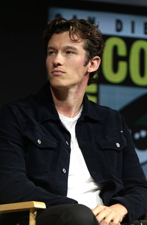 The Dark Lord, Callum Turner, I'm With The Band, British Men, Dark Lord, Hot Actors, Actor Photo, White Boys, Fantastic Beasts