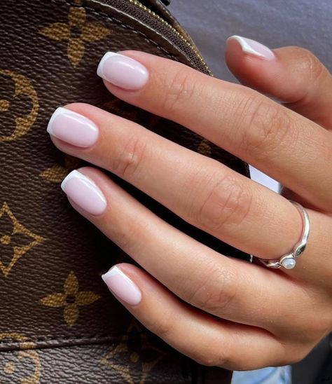 60 Best 2023 Nail Trends to Inspire You Nail Art Wedding Short Nails, Light French Tip Nails, Minimal French Nails, Nails 2023 Trends, Magenta Nails, French Manicure Nail Designs, Milky Nails, Manicure Nail Designs, French Manicure Nails