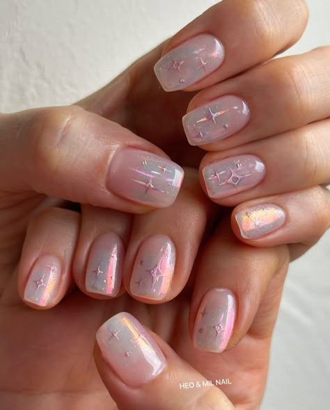 Ice Princess Aesthetic, Frosty Nails, Holographic Nail Designs, Nails Tiktok, Pink Holographic Nails, Princess Nails, Simple Gel Nails, Pretty Gel Nails, Spring Nail Designs