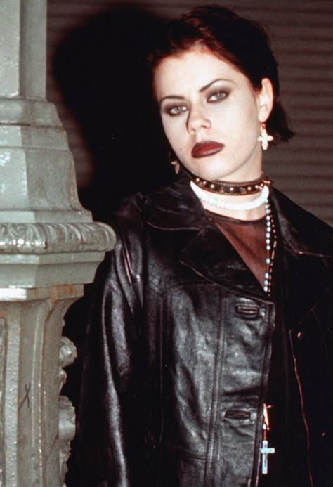 The Best Dark Lipsticks for Nancy Nancy The Craft, Horror Vibes, Fairuza Balk, Nancy Downs, The Craft 1996, The Craft Movie, 90s Goth, Dark Lipstick, Goth Look