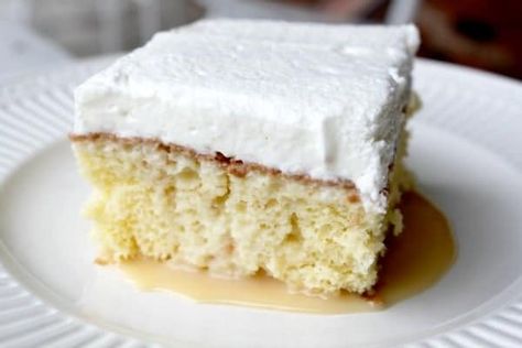 Coconut Tres Leches Cake Recipe, Coconut Tres Leches Cake, Coconut Tres Leches, Pumpkin Roll Recipe Easy, Three Milk Cake, Tres Leches Cake Recipe, Leches Cake, Breakfast Casserole Easy, Oil Candle