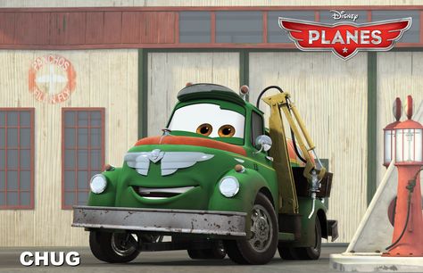 Meet Chug: This 'guy's guy' is Dusty's best friend and is determined to help Dusty reach new heights and fulfill his dreams. Planes Pixar, Planes Characters, Planes Fire And Rescue, Planes Movie, Cars The Movie, Cars Pixar, Disney Planes, Disney High, Fuel Truck