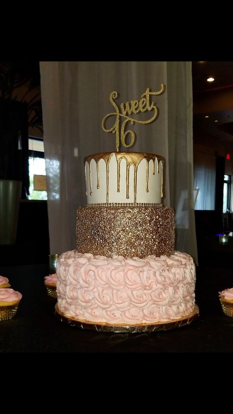 Pink and Gold Sweet 16 cake Sweet 16 Pink And Gold Decorations, 3 Layer Sweet 16 Birthday Cake, Sweet 16 Cake Table Ideas, Pink Black And Gold Sweet 16 Party Ideas, Sweet 16 Party Ideas Themes Pink And Gold, Pink Gold Sweet 16, Pink And Gold Birthday Cake Sweet 16, Sweet 16 Party Ideas Cake, 16 Birthday Dresses Sweet Sixteen