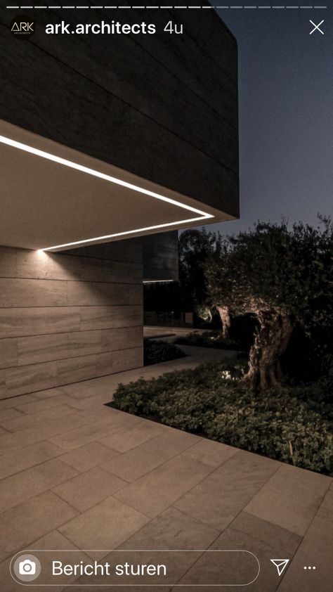 Led Soffit Lighting Exterior, Fasad Lighting, Light Outside House, Carport Lighting Ideas, Soffit Lighting Exterior, Driveway Lighting Ideas, Facade Lighting Design, Exterior Lighting Design, Indoor Pool Design