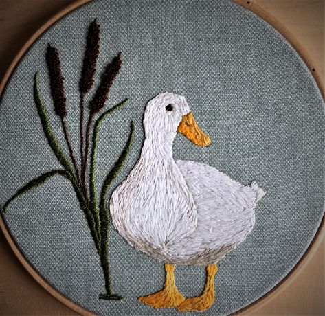 Diy Embroidery Shirt, Duck Embroidery, Pekin Duck, Embroidered Hoop, Embroidery Diy, Easter Embroidery, Embroidery Tshirt, Hoop Embroidery, Diy Embroidery Patterns