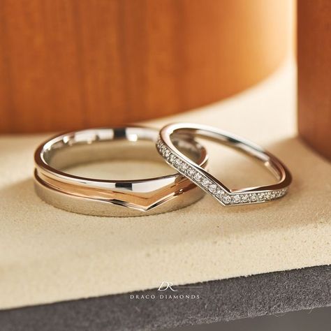 Rings Engagement For Couple, Band Couple Rings, Wedding Ring For Him And Her, Wedding Rings Couple His And Hers, Rings For Couples Engagement, Simple Couple Ring Design, Wedding Rings For Men And Women, Pair Wedding Rings, Wedding Ring For Bride And Groom