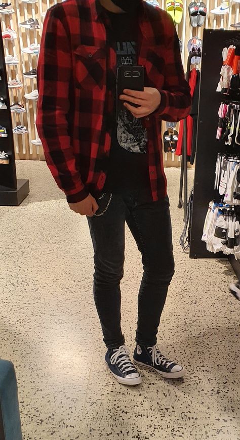 Red Flannel Men Outfit, Red Flannel Outfit Aesthetic, Black And Red Flannel Outfit, Red Checkered Outfit, Red And Black Outfits Aesthetic, Red And Black Outfits Men, Red And Black Flannel Outfit, Red Flannel Outfits, Red Flannel Shirt Outfit