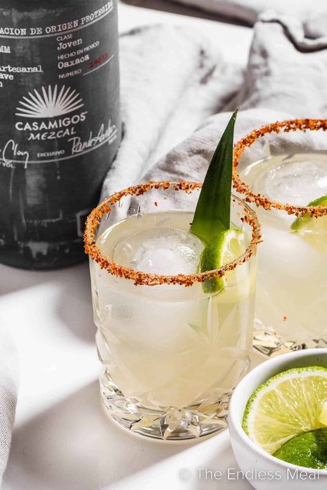 Agave Syrup Recipes, Pitcher Margarita Recipe, Aka Party, Limeade Margarita, Agave Margarita, Summer Margaritas, Mezcal Margarita, Margarita Salt, Mezcal Cocktails