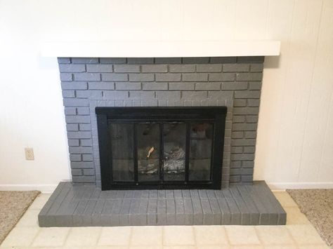 Grey Brick Fireplace, Painting Fireplace, Brick Fireplace Ideas, Fireplace Painting, Floating Mantle, Reno Tips, Brick Painting, Grey Fireplace, White Brick Fireplace