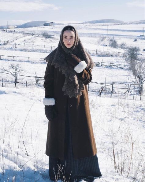 Slavic Aesthetic Outfits, Russian Aesthetic Outfit, Russian Outfits, Eastern European Fashion, Slavic Fashion, Slavic Style, Slavic Clothing, Russian Clothing, Russian Winter