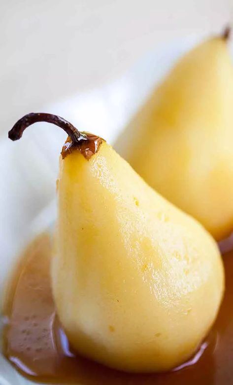 Marsala Poached Pears Recipe Cardamom Syrup, Poached Pears Recipe, Fall Desserts Easy, Marsala Wine, Coconut Chocolate, Simple Dessert, Champagne Taste, Poached Pears, Pear Recipes