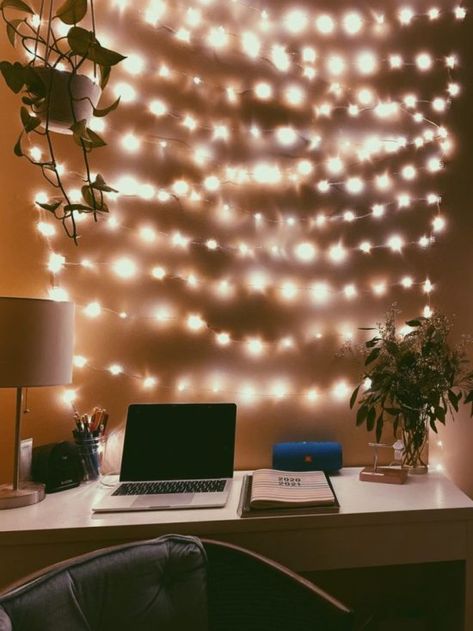 5 Places To Hang Fairy Lights In Your Dorm So You're Not In Total Darkness - Society19 How To Decorate Study Table Wall, Fairy Lights Home Office, Twinkle Lights Office, Fairy Lights Study Table, Office Fairy Lights, Fairy Lights Office, Fairy Lights Desk, Dorm Things, Vintage Velvet Chairs