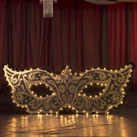 Masquerade Ball Decorations, Masquerade Party Themes, White Masquerade Mask, Mascarade Party, Masquerade Decorations, Masquerade Party Decorations, Masquerade Prom, Masquerade Ball Party, Midnight Masquerade