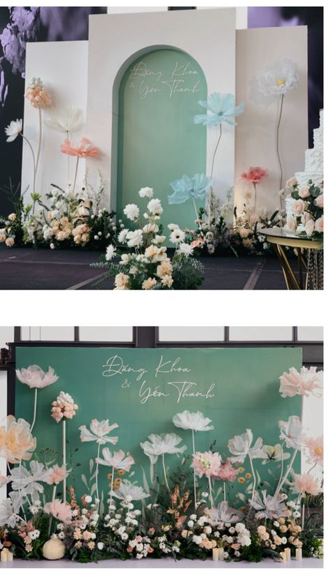 Wedding Decorations Outdoor Indonesia, Wallpaper Backdrop Wedding, Photobooth Decoration Ideas, Birthday Photobooth Backdrop, Photobooth Wedding Backdrop, Floral Backdrop Ideas, Decor Lamaran, Giant Flowers Wedding, Photobooth Decor