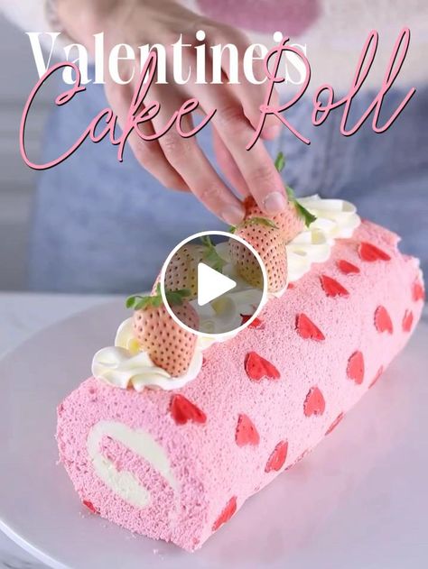 Sheri Wilson, Marscapone Cheese, Strawberry Roll Cake, Chocolate Swiss Roll, Chocolate Roll Cake, Swiss Roll Cake, Cake Roll Recipes, Red Velvet Cake Mix, Best Pumpkin Pie