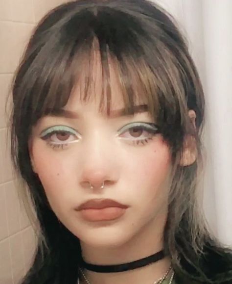 The 1975 Makeup, Large Eyelids Makeup, Quirky Makeup, Valentine's Day Makeup, Funky Makeup, Swag Makeup, Smink Inspiration, Makeup Tut, Dope Makeup