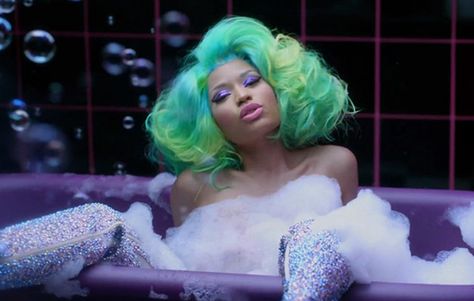 I Am Your Leader Nicki Minaj, Nicki Minaj Roman Reloaded Era, Nicki Minaj I Am Your Leader, Nicki Minaj Roman Reloaded Photoshoot, Hd Nicki Minaj, Roman Reloaded, Bathtub Photoshoot, Cam Ron, Nicki Minaj Swimming Pool