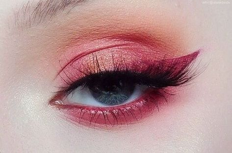 [☁︎] — 𝒉𝒐𝒏𝒆𝒚𝒚𝒎𝒊𝒍𝒌 Drag Make-up, Smink Inspiration, Beauty Make-up, Livingstone, Make Up Looks, Pink Makeup, Makeup Goals, Eye Make, Pink And Red