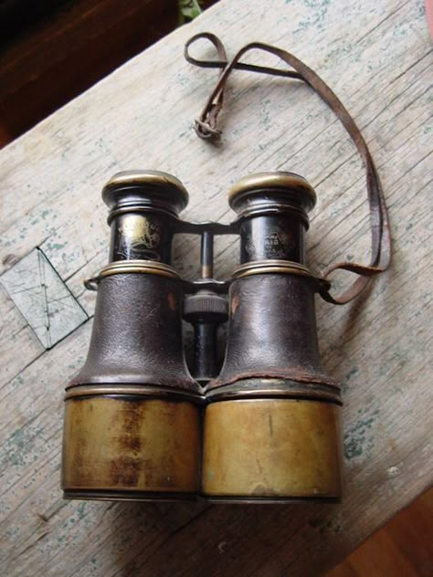 mademoiselle-bazaar: “Nautical Instruments - Antique ship navy binoculars by Iris de Paris … ” Safari Chic, Lighthouse Keeper, British Colonial Style, Out Of Africa, Telescopes, African Safari, Colonial Style, Interesting Art, How To Make An